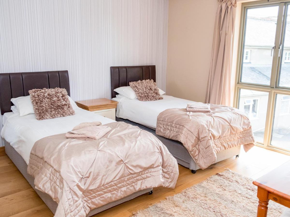 Oak Apple Villa นิวตันแอบบ็อต ภายนอก รูปภาพ